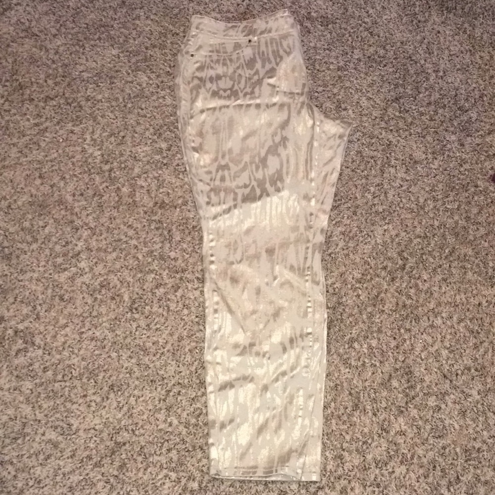 NWOT Plus Size leopard skinny jeans
